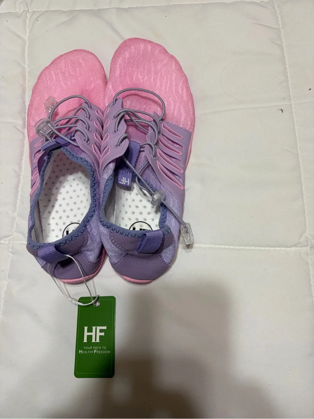 HF women’s water shoes